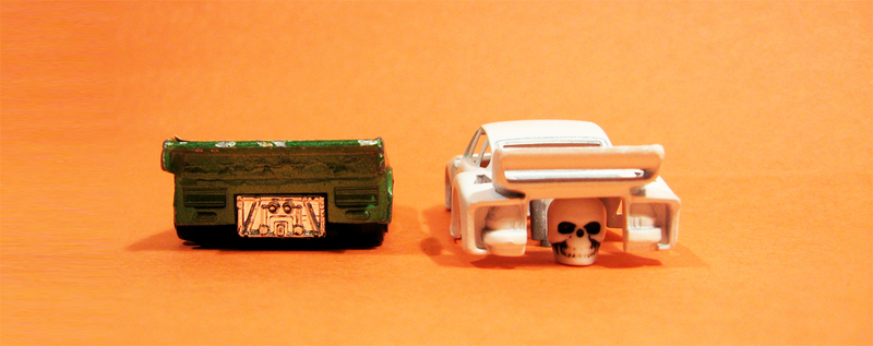 Yatming shown for engine bay comparison
